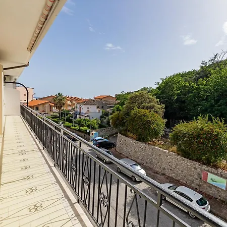 Leonardo 2 Appartamento *