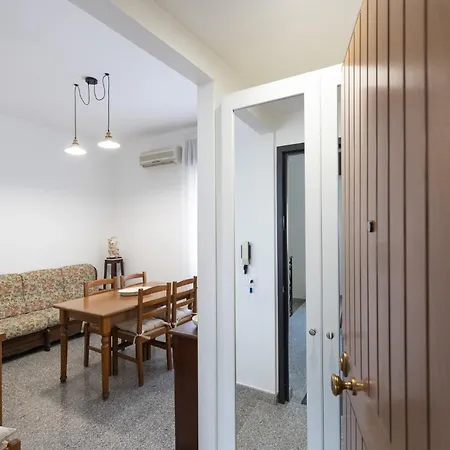 Leonardo 2 * Roccella Ionica